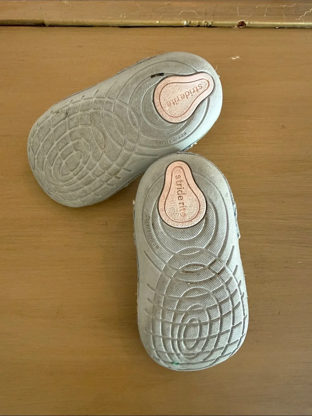 Stride Rite White and Pink Star Accent Mary Jane Walker Shoes
